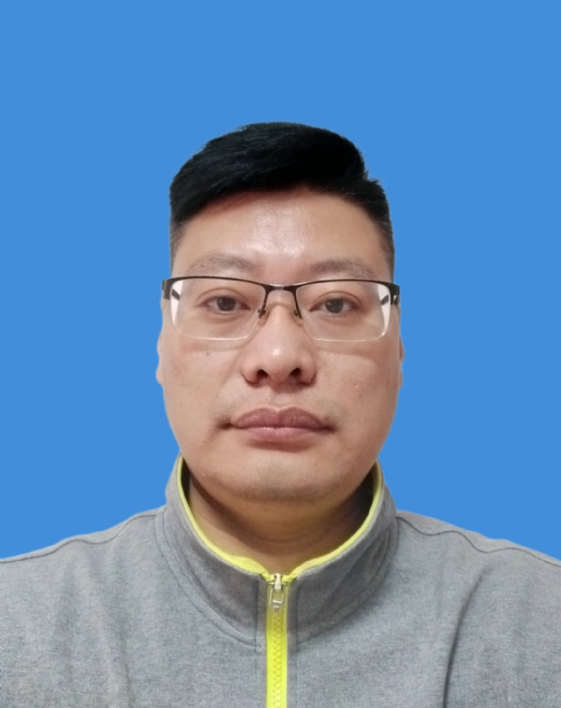 青丝已成雪的第二张照片--泉州相亲服务中心