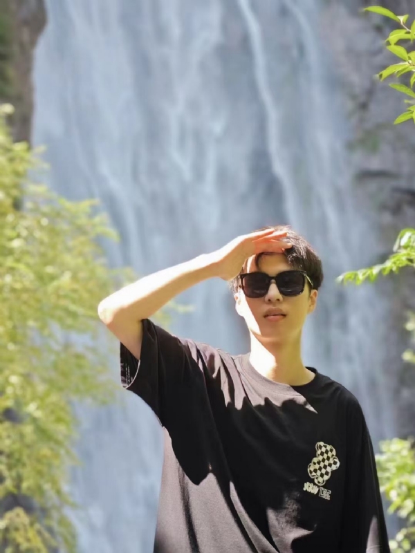 大橙子的第一张照片--泉州相亲服务中心