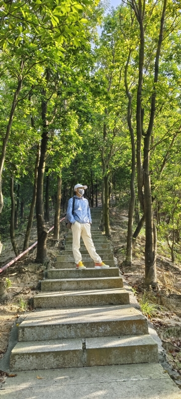 书衣的第三张照片--泉州相亲服务中心