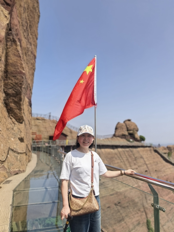 久久的第二张照片--泉州相亲服务中心