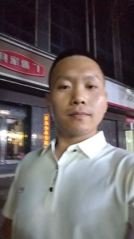 迷途悟人生的第一张照片--泉州相亲服务中心