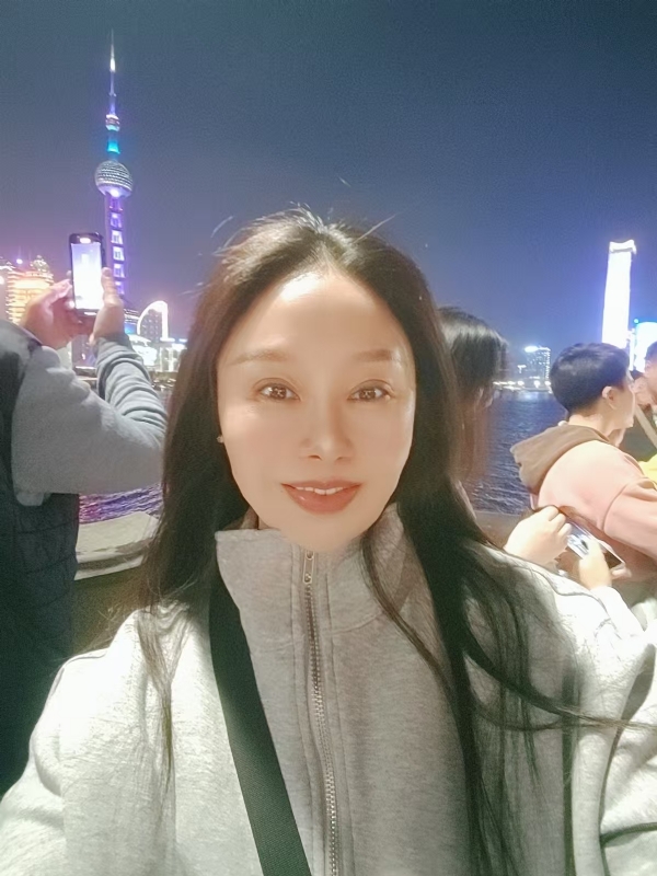 宁倩的第二张照片--泉州相亲服务中心